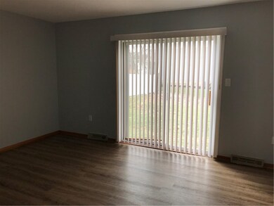 2945 Aberdeen Ave, Erie, PA 16506 - photo 5