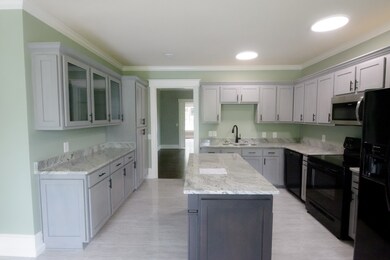 309 E Franklin St, Shelbyville, TN 37160 - photo 5