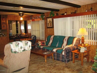 c Living Room