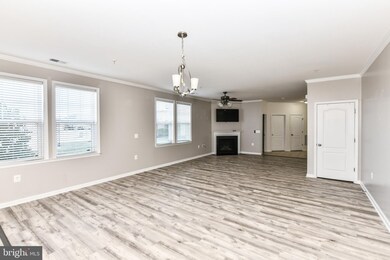 41900 Metamorphic Square unit F-106, Aldie, VA 20105 - photo 2