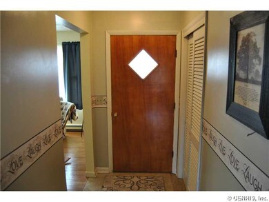 Foyer.