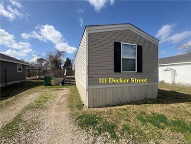 111 Decker 3 bed 2 bath