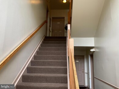 9808 Lake Pointe Ct unit 301, Upper Marlboro, MD 20774 - photo 3