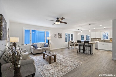 8530 Hidden View Ct, Anchorage, AK 99504 - photo 2