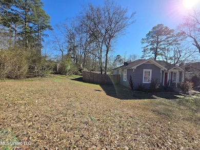 5525 Valley St, Meridian, MS 39307 - photo 3