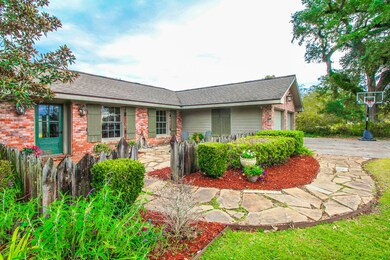 1017 Kim Dr Exterior 2