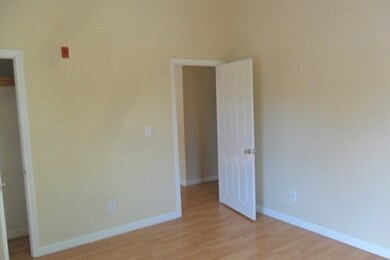 848 Waverly St unit 2, Framingham, MA 01702 - photo 5