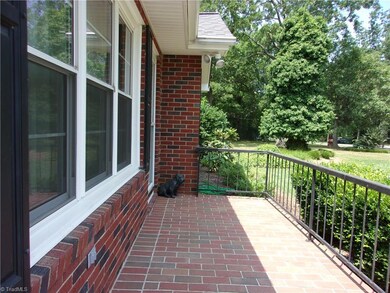 401 Mcknight St, Asheboro, NC 27203 - photo 5