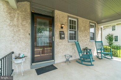 331 E Walnut St, Perkasie, PA 18944 - photo 3