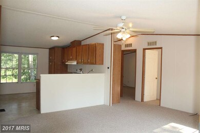 800 Frontier Dr, Bunker Hill, WV 25413 - photo 6