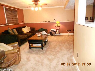 Den/Family/Great Room - Spacious family room