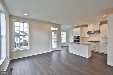 2029 Julia Dr, Lafayette Hill, PA 19444 - photo 3