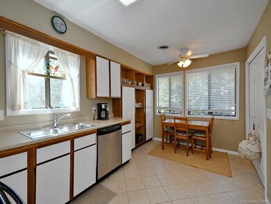 Kitchen with breakfast nook
