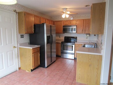 20 Kensington Place, Albany, NY 12209 - photo 6