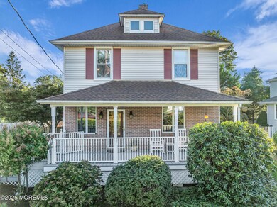 61 E Washington Ave, Atlantic Highlands, NJ 07716 - photo 3