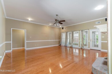 12605 Whispering Pines Dr, Olive Branch, MS 38654 - photo 6