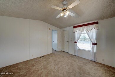 8035 E Diffin Rd-4