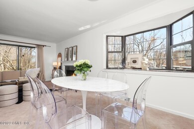 37 Sheep Hill Rd Unit 8-large-011-014-01