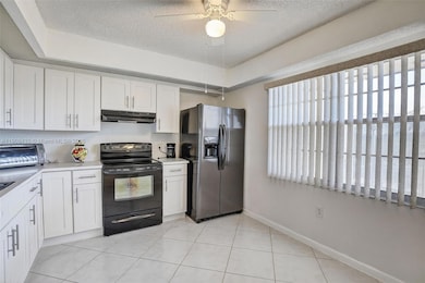 13105 SW 16th Ct unit 407L, Pembroke Pines, FL 33027 - photo 2