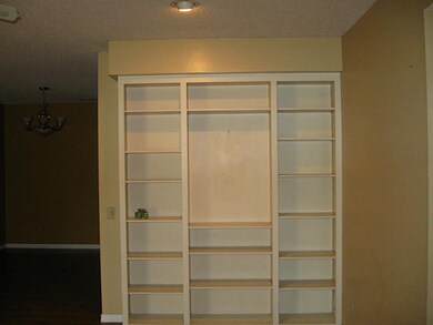 903 W Linden St, Rogers, AR 72756 - photo 6