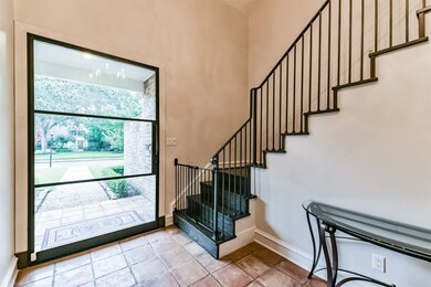 10219 Chevy Chase Dr, Houston, TX 77042 - photo 6