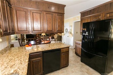 Here's one final view of the kitchen. The dishwash