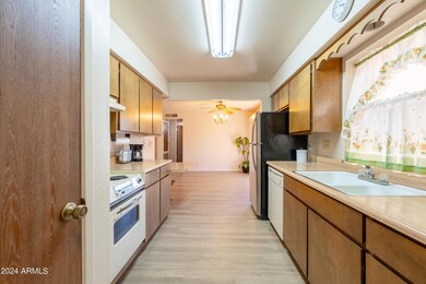 4125 E Carol