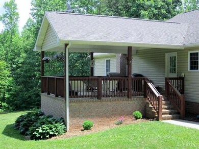 173 Travellers Ln, Appomattox, VA 24522 - photo 2