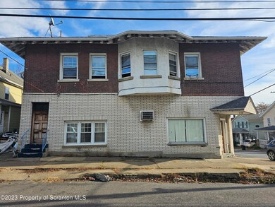 1326 Jackson St, Scranton, PA 18504 - photo 2
