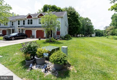 745 Quail Place unit 1, Woodbury, NJ 08096 - photo 2