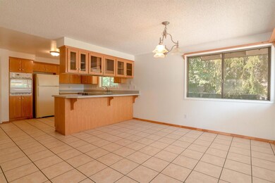 543 Hemlock Ave, Central Point, OR 97502 - photo 7