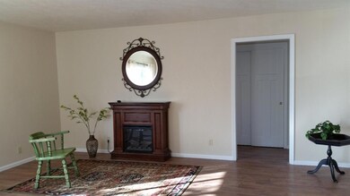 114 Short St, Rogue River, OR 97537 - photo 7