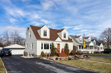 275 W Butterfield Rd, Elmhurst, IL 60126 - photo 2