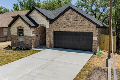 307 W Waco St, Ennis, TX 75119 - photo 4