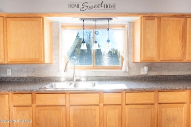 1613 E 2nd St, Defiance, OH 43512 - photo 7