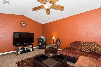 1362 E 143rd St, Glenpool, OK 74033 - photo 3