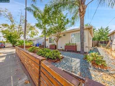 2860 Laguna St, Concord, CA 94518 - photo 7