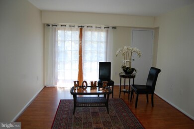 401 N Beauregard St unit 303, Alexandria, VA 22312 - photo 2