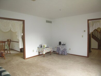 923 Hickory Dr, Marysville, OH 43040 - photo 7
