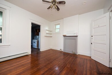 7 Wilbur St unit 1, Albany, NY 12202 - photo 2