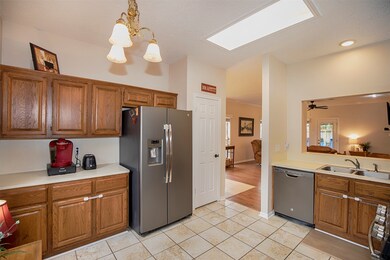 7711 View Park Ln, Houston, TX 77095 - photo 5