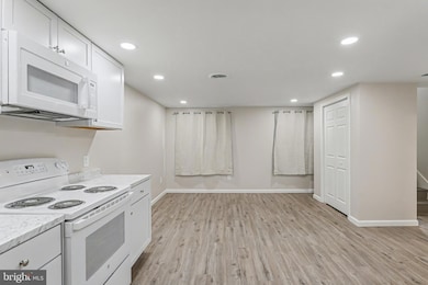 100 Old York Rd unit D, New Cumberland, PA 17070 - photo 4