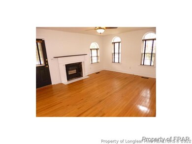 313 Pinecrest Dr, Fayetteville, NC 28305 - photo 5