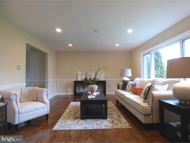 315 W Walnut Ave, Moorestown, NJ 08057 - photo 2