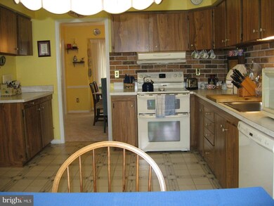 9 Tyburn Ct, Lutherville Timonium, MD 21093 - photo 7