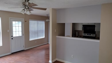 10001 Parliament House Rd unit A, Austin, TX 78729 - photo 4