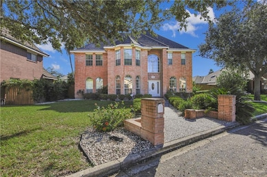 112 E Zenaida Ave, McAllen, TX 78504 - photo 2