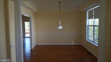 12972 Torchlight Dr, Woodbridge, VA 22193 - photo 3