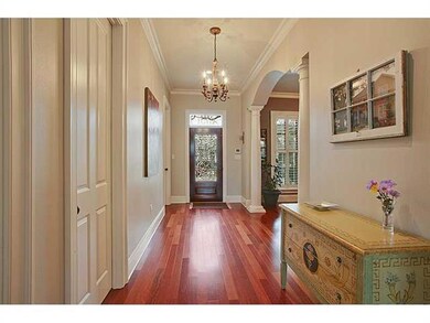 Foyer.