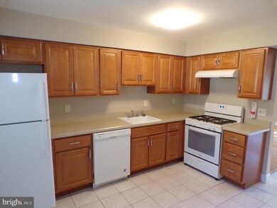 147 Echelon Rd, Voorhees, NJ 08043 - photo 2